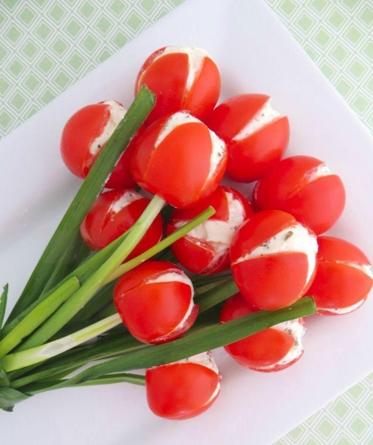 repas-santé-amusant-enfant-bouquet-tulipes-tomates-oignons