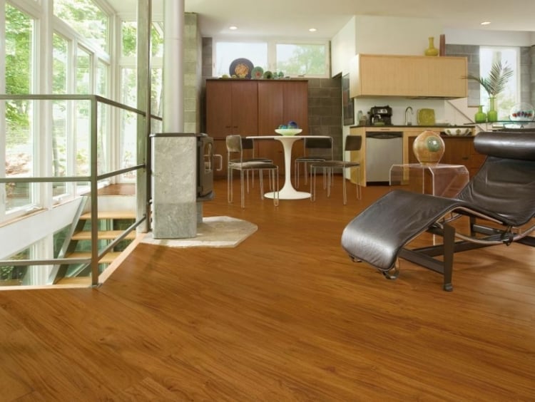 revêtement de sol bois-parquet-salon-fauteuil-tout-confort-cuisine