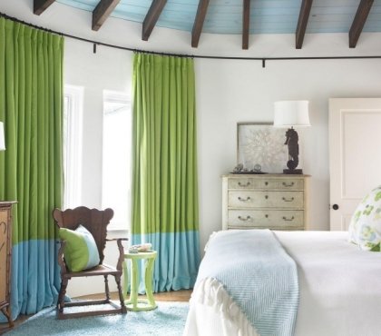 rideaux-occultants-couleur-bleue-vert-chambre-coucher-idees-deco