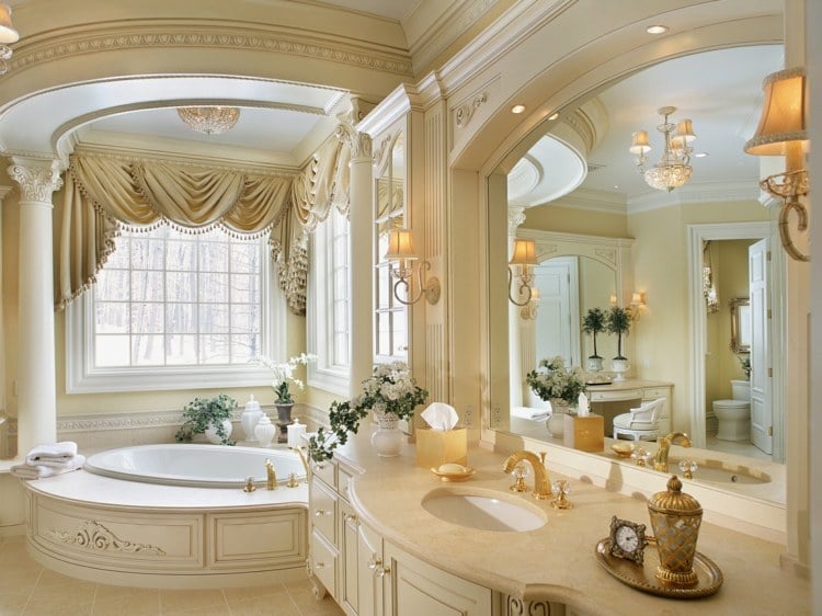 salle de bain de luxe de style victorien-appliques-draperies
