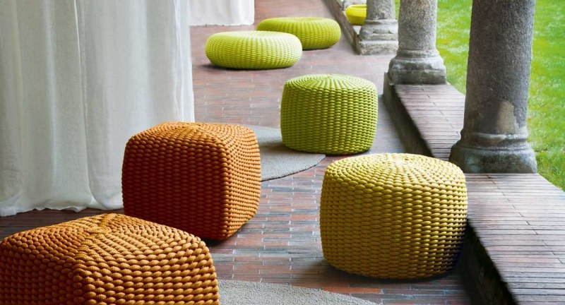 salon-jardin-pouf-exterieur-tricotés-orange-vert-ronds-carrés pouf extérieur
