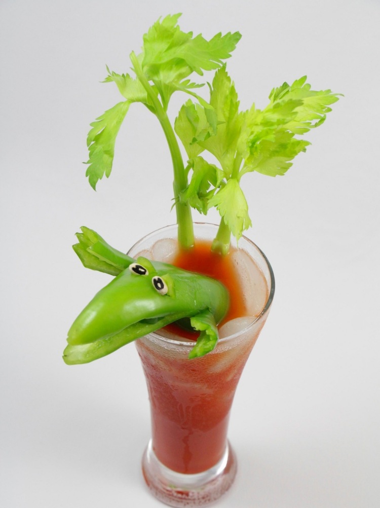 sculpture-fruit-legume-Bloody-Mary-crocodile-poivre