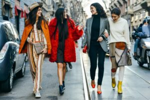 street-style-mode-femme-veste-bottes-jaunes
