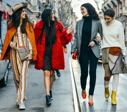 street-style-mode-femme-veste-bottes-jaunes