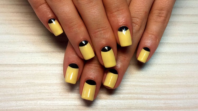 vernis-shellac-original-jaune-noir-ongles-ovales