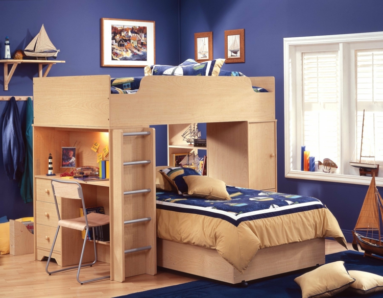 amenagement-chambre-enfant-garçon-lit-bois-deux-étages-bureau-peinture-bleue