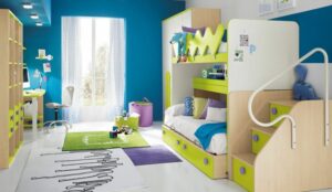 amenagement-chambre-enfant-it-deux-étaes-bois-bibliothèque-tapis