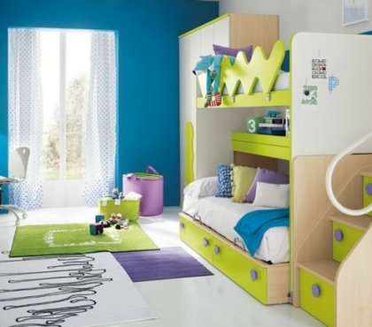 amenagement-chambre-enfant-it-deux-étaes-bois-bibliothèque-tapis