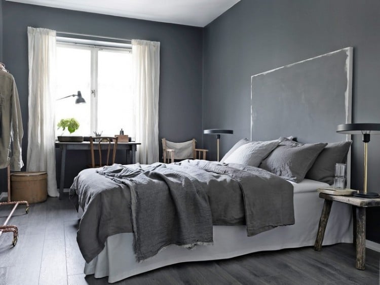 chambre-grise-peinture-murale-grise-literie-blanc-gris
