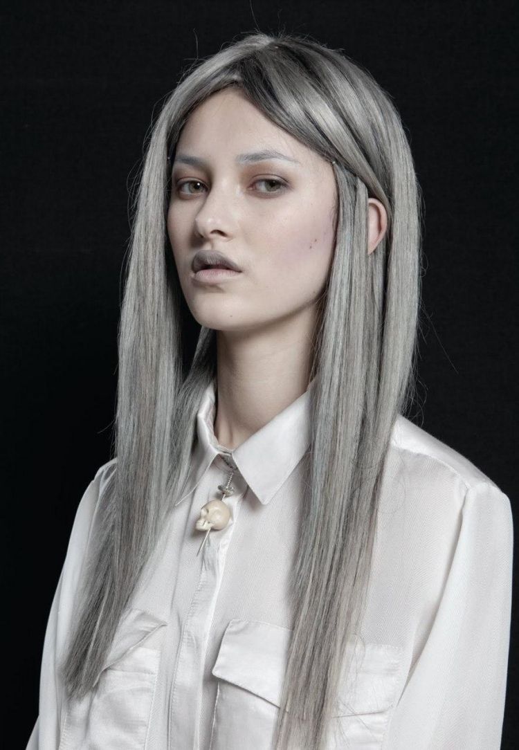 couleur-cheveux-longs-printemps-été-2015-cheveux-gris