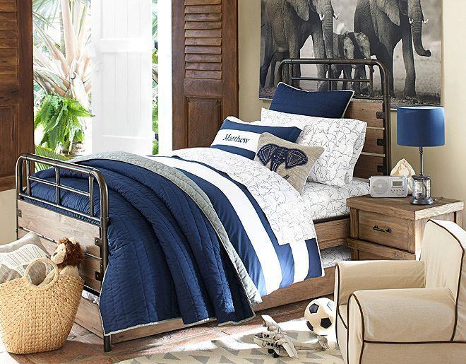 88 idées cool de déco chambre enfant au charme rétro Chevet blanc bois enfant
