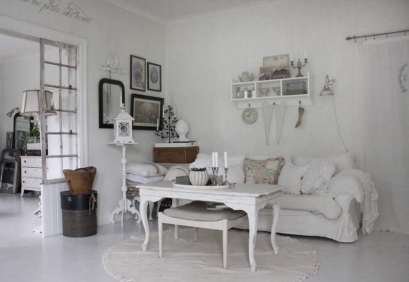 décoration-shabby-salon-touches-cottage-meubles-blancs-accents-rustiques