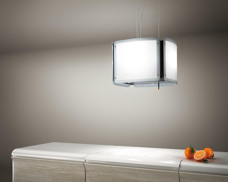 hotte-decorative-design-recyclage-air-éclairage-LED-plan-trvavail-plaque-cuisson
