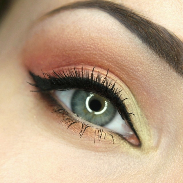 maquillage-yeux-idee-ete-marron-vert-eye-liner-mascara