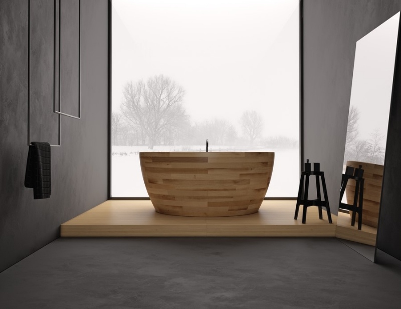 meuble-salle-bains-bois-baignoire-bois-clair-miroir meuble salle de bain en bois