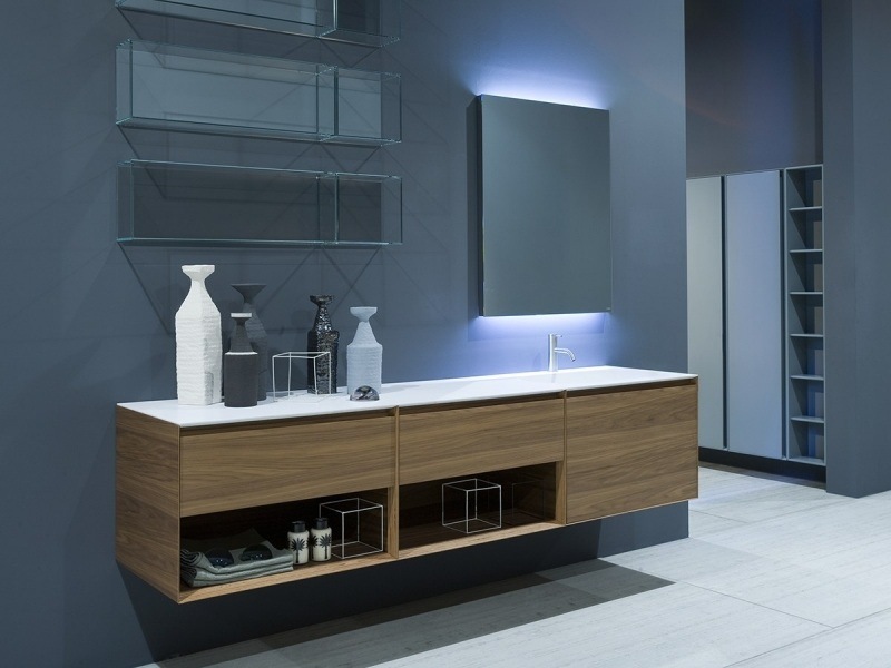 Meuble salle de bain en bois –armoires, sous vasque et baignoire