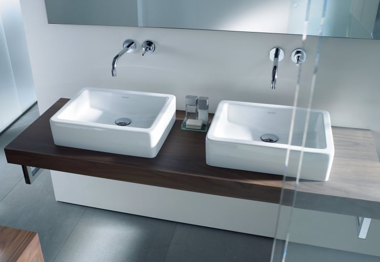 meuble-salle-bains-moderne-plan-double-vasque-bois