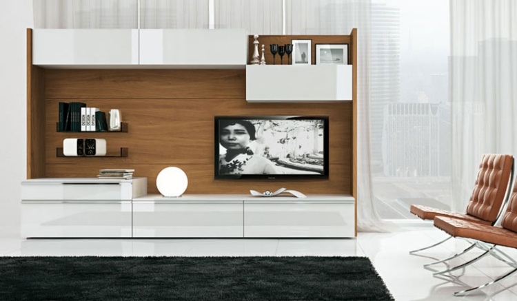 mobilier de salon meuble-salon-blanc-rideaux-meuble-tv-blanc-bois-chaises-cuir-tapis-noir