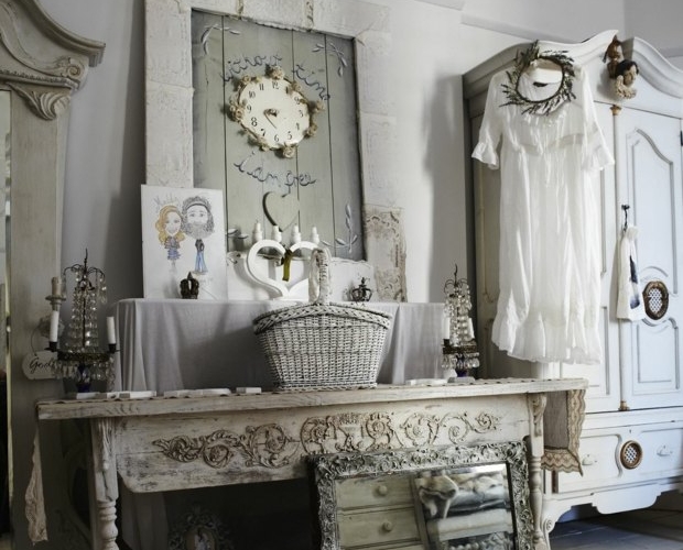 Décoration shabby - meubles récup superbes sur fond blanc!