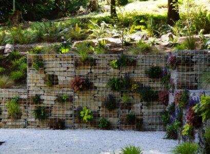 mur-cloture-gabion-pierre-gravier-decoratif-deco-jardin
