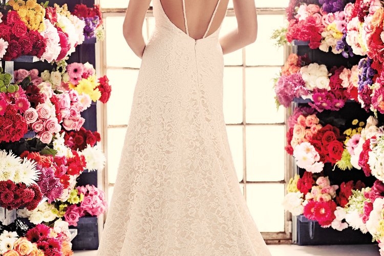 Robe de mariée haute couture par Mikaella – exceptionnelle