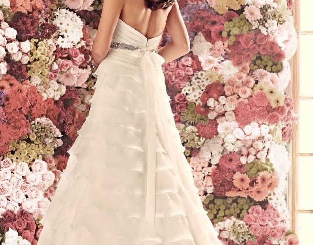 Robe de mariée haute couture par Mikaella – exceptionnelle