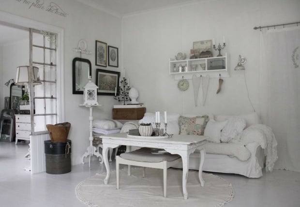 salon-cottage-chic-meubles-blancs-accents-shabby