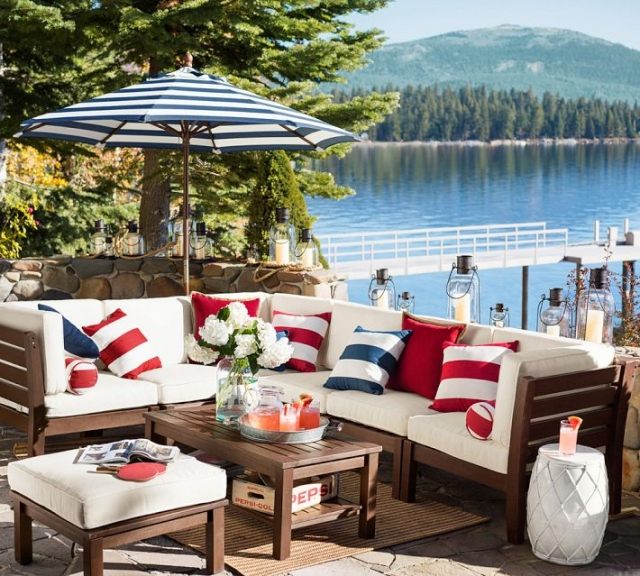 terrasse-bord-lac-salon-jardin-décoration-coussins-lanternes