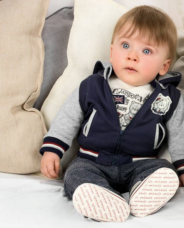 vetements-bebe-garcon-pantalon-gris-blouson-gris-bleu-foncé-blouse