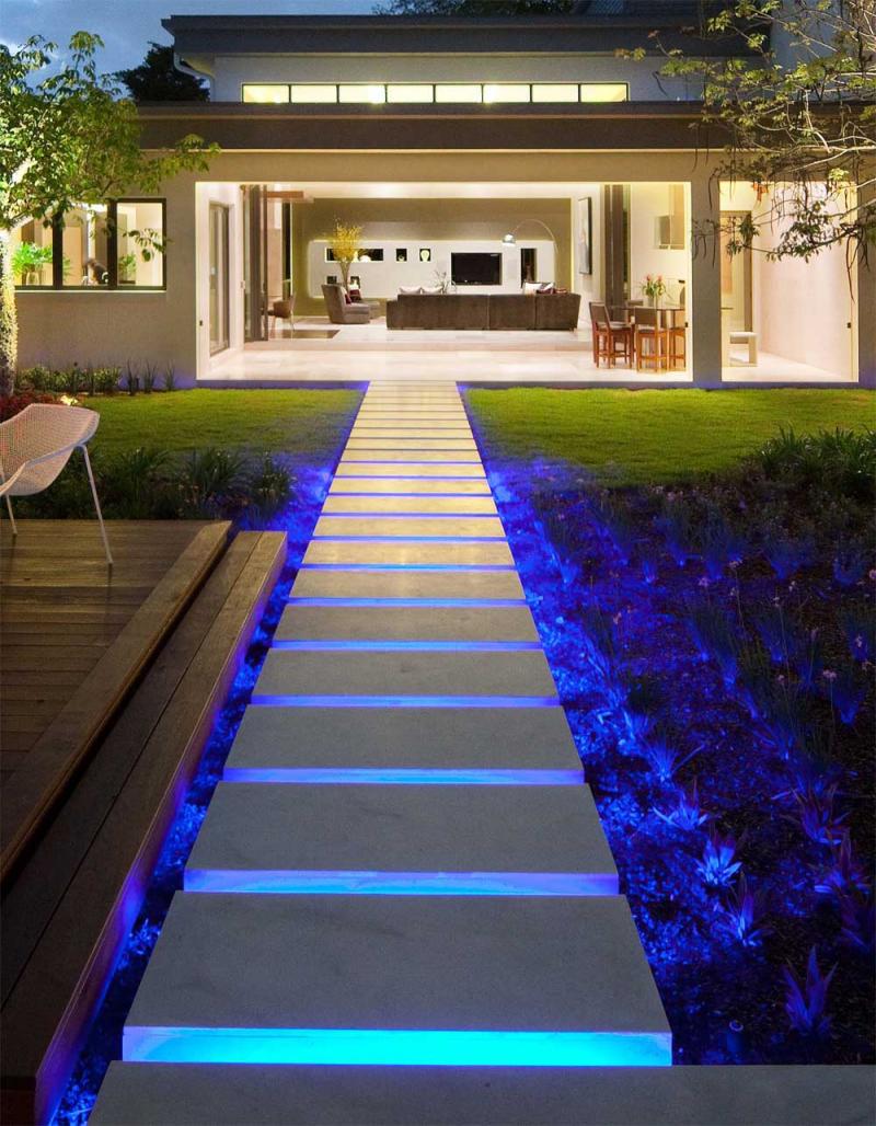 éclairage-extérieur-intégré-marches-peirre-jardin-maison-design