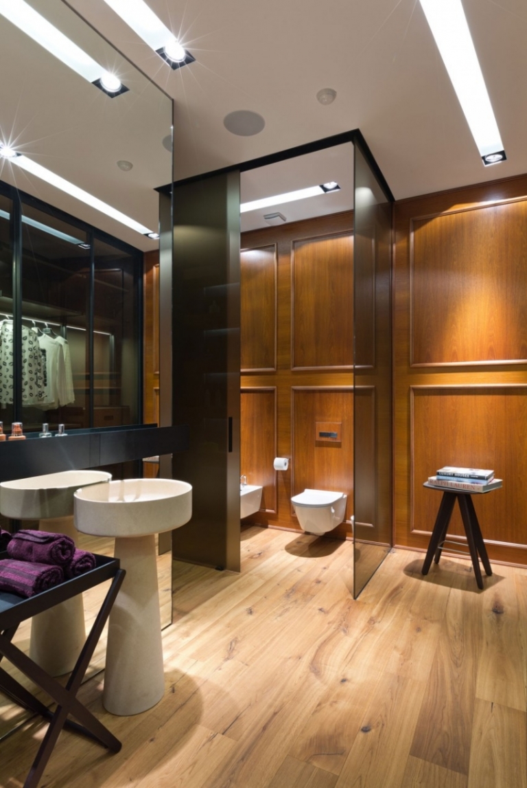 aménagement intérieur appartement-luxe-salle-bains-parquet-flottant-eclairage-indirect