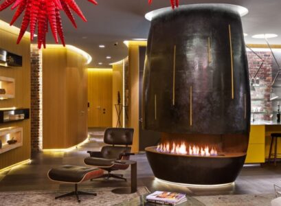 amenagement-interieur-appartement-luxe-tapis-bleu-eclairage-indirect