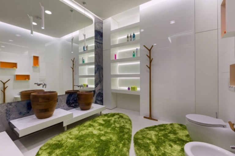 aménagement intérieur  appartement-luxe-toilettes-tapis-vert