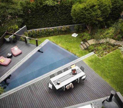 amenagement terrasse piscine exterieure moderne