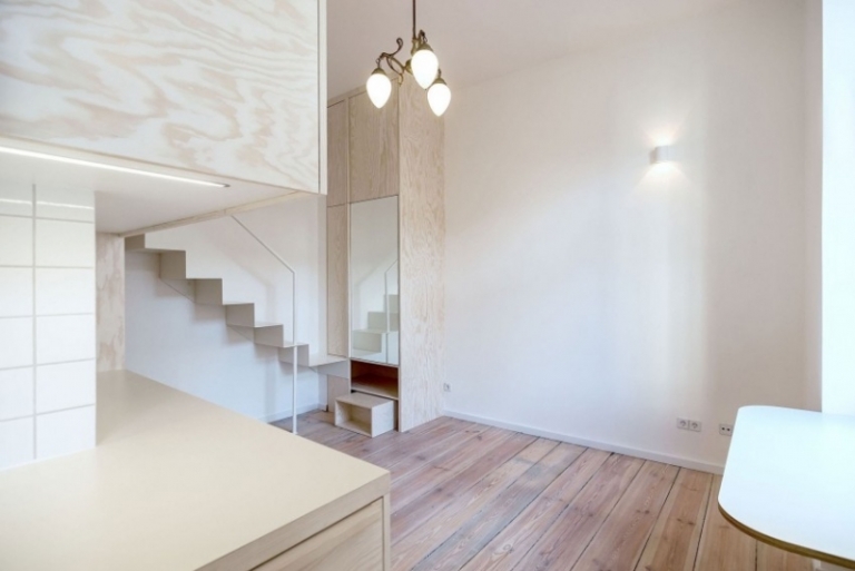 aménager-petit-appartement-cuisine-escalier-meuble-rangement aménager un petit appartement