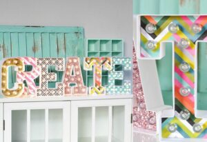 bricolage-facile-idee-deco-maison-peinture-turquoise-motif-chevron