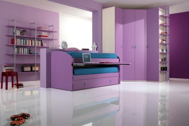 chambre-enfant-fille-violet-lit-tiroirs-etageres-pratiques