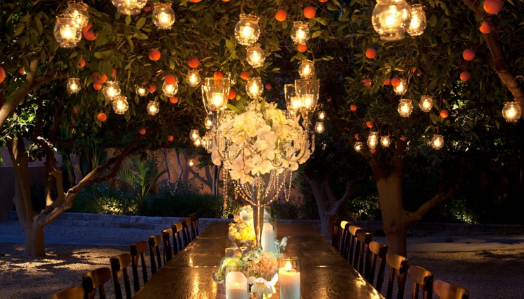 deco-garden-party-oranger-lanternes-diy-centre-table-floral-bougies