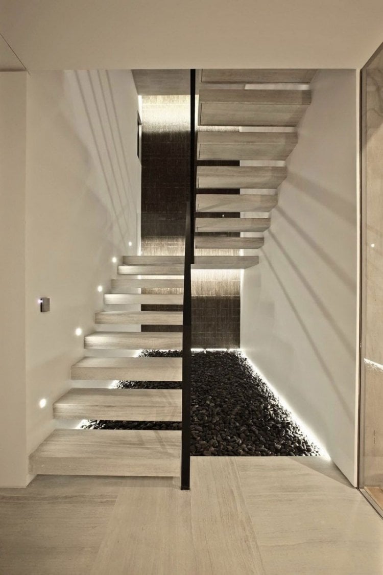 escalier-demi-tournant-palier-marches-suspendues-spots