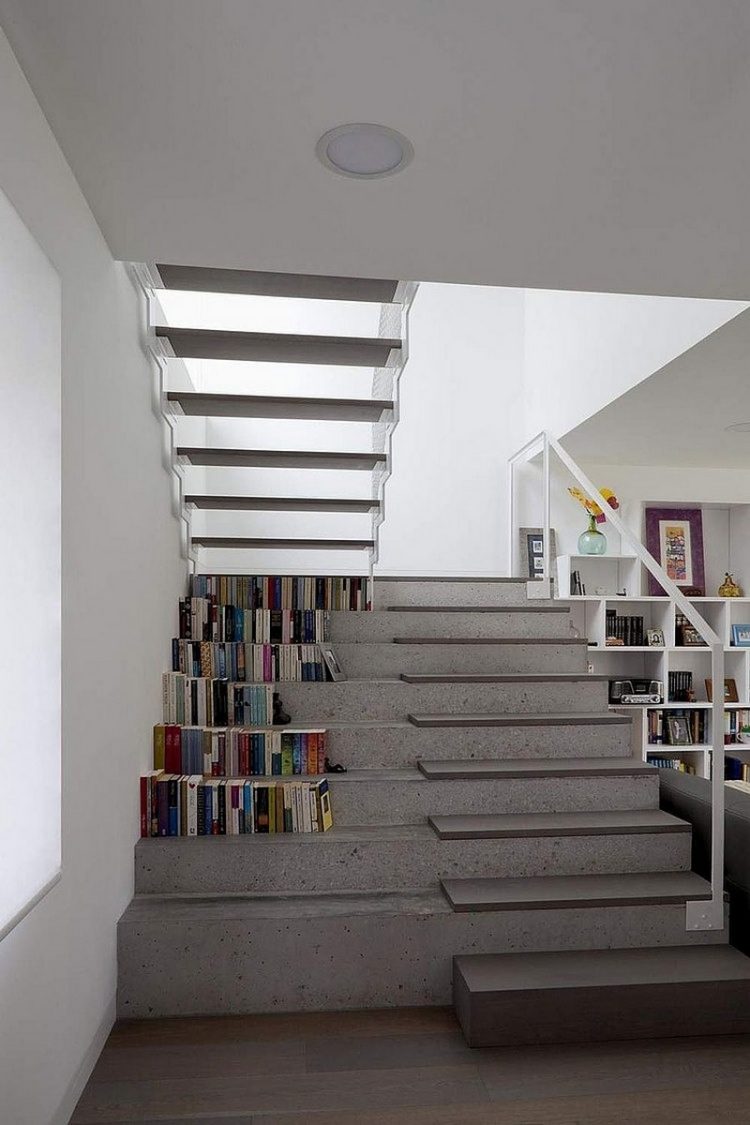escalier-droit-béton-escalier-suspendu-sans-contremarches