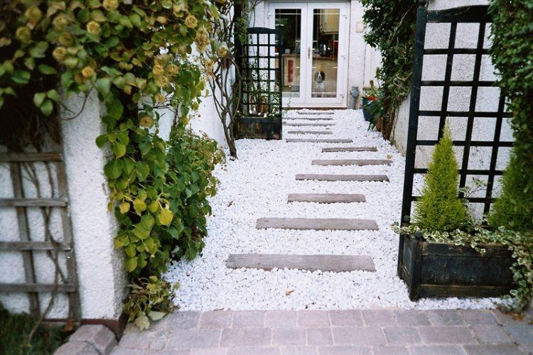 Galet décoratif blanc: plus de 45 idées pour vous inspirer! Escalier décor Japonais