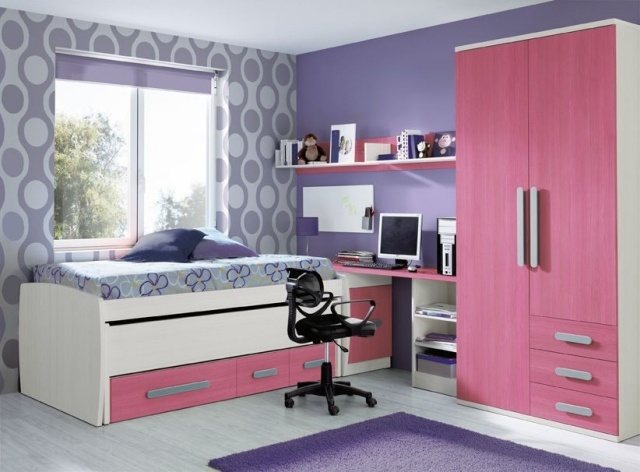 idee-mobilier-chambre-enfant-armoire-rangement-chaise-roulette-lit-etageres-murales