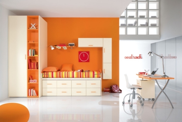 idee-mobilier-chambre-enfant-armoire-rangement-lit-bureau-chaise-roulettes
