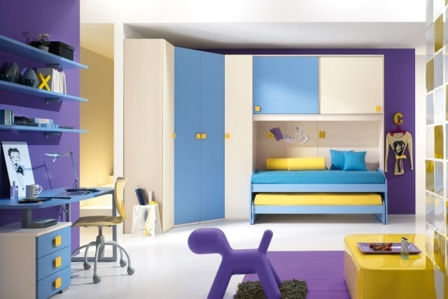 idee-mobilier-chambre-enfant-lit-armoire-rangement-bureau-etageres-murales-bleu