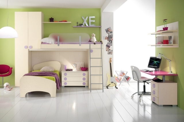 idee-mobilier-chambre-enfant-lit-mezzanine-etagere-murale-bureau-chaise-roulette