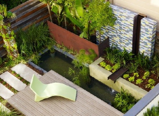 jardin-moderne-terrasse-bain-soleil-design-cascade-jardin