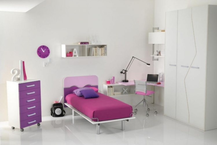 mobilier-chambre-enfant-linge-lit-violet-armoire-rangement-etageres