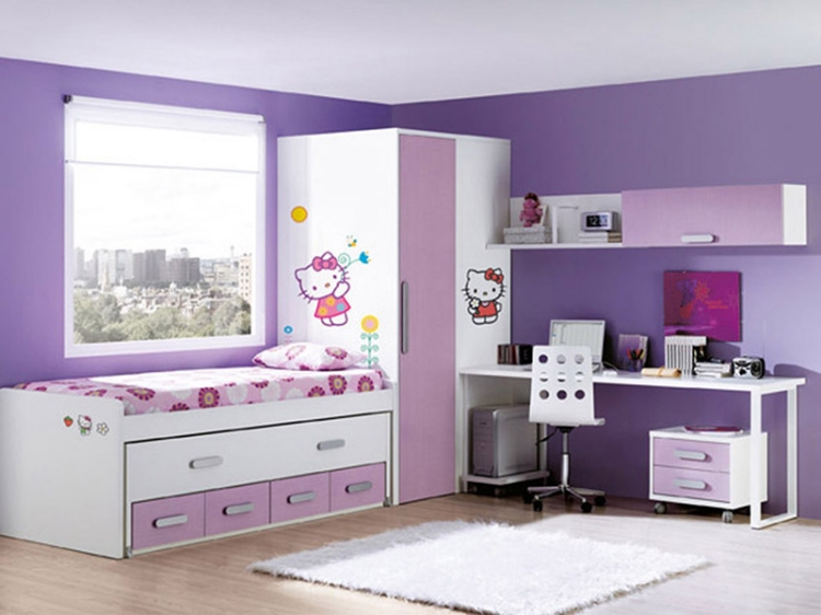 mobilier-chambre-enfant-theme-Hello-Kitty-bureau-chaise-etagere-rangement