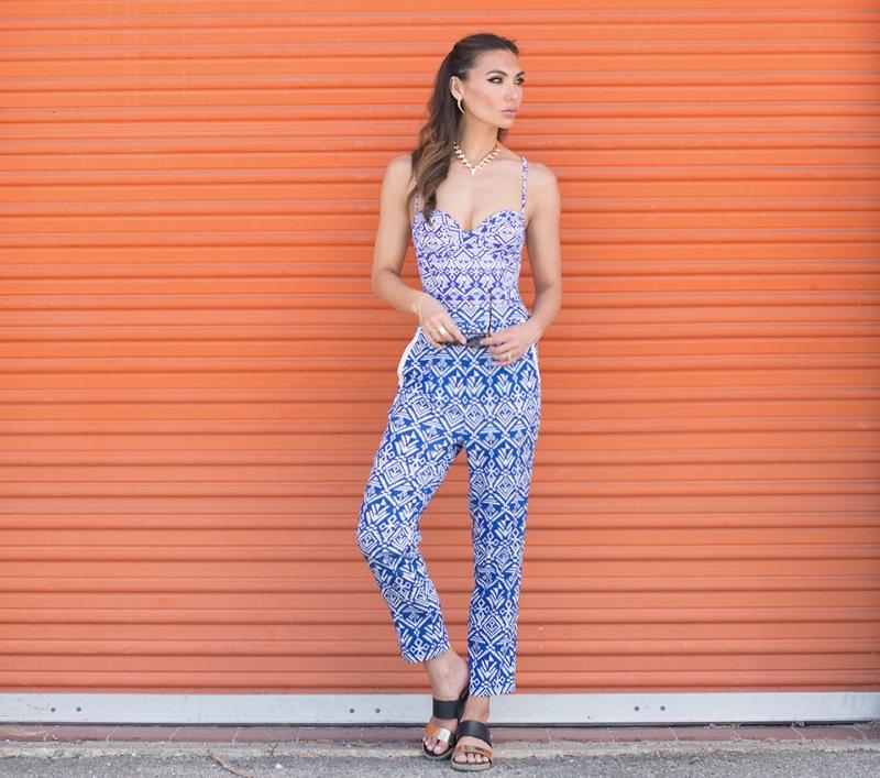mode-été-2015-femme-combinaison-motifs-bleu-blanc