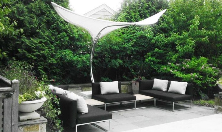 protection-solaire-terrasse-voile-ombrage-salon-jardin-stingray